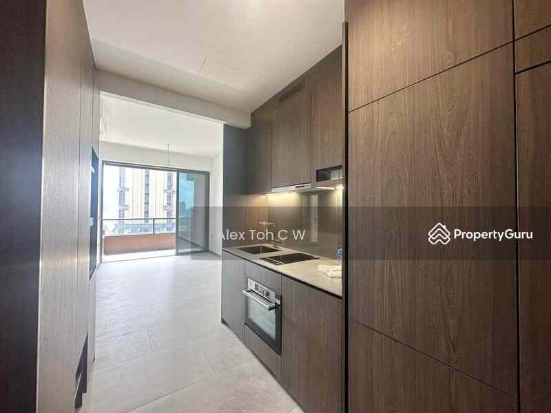 Prop-GPT: Condominium: D07  Midtown Modern