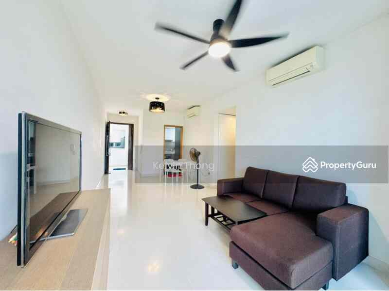 Prop-GPT: Condominium: D17  Parc Olympia