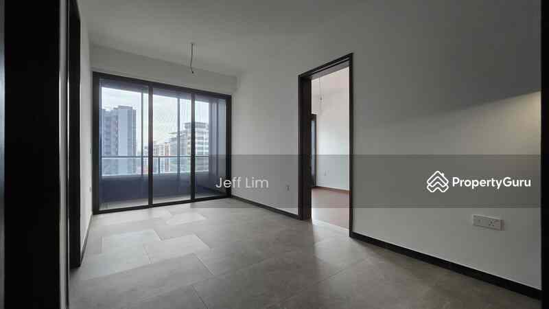 Prop-GPT: Condominium: D07  Midtown Modern