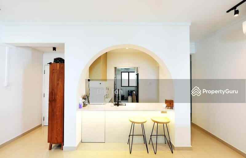 Prop-GPT: Condominium: D15  Fernwood Towers
