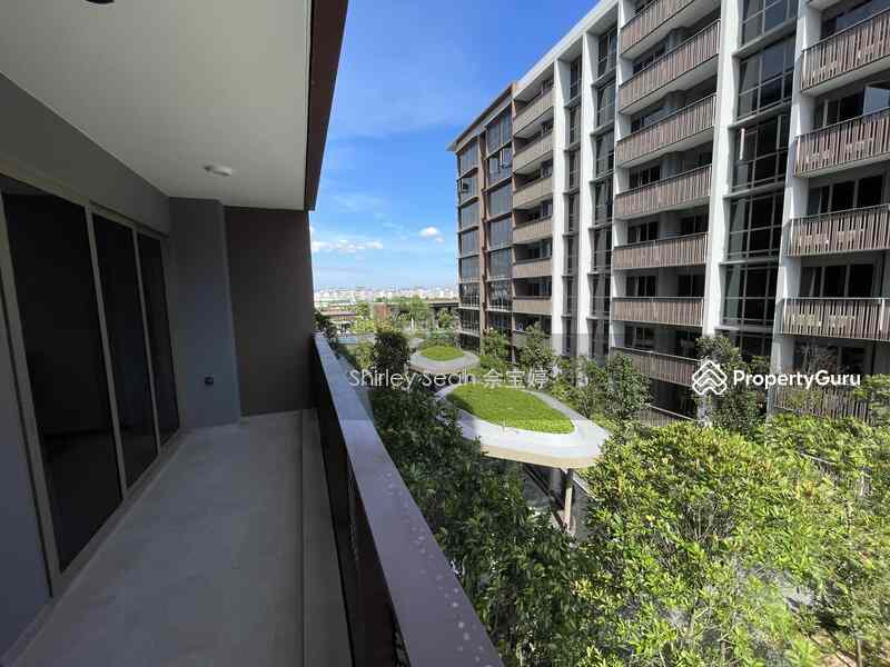 Prop-GPT: Condominium: D18 Pasir Ris Pasir Ris 8