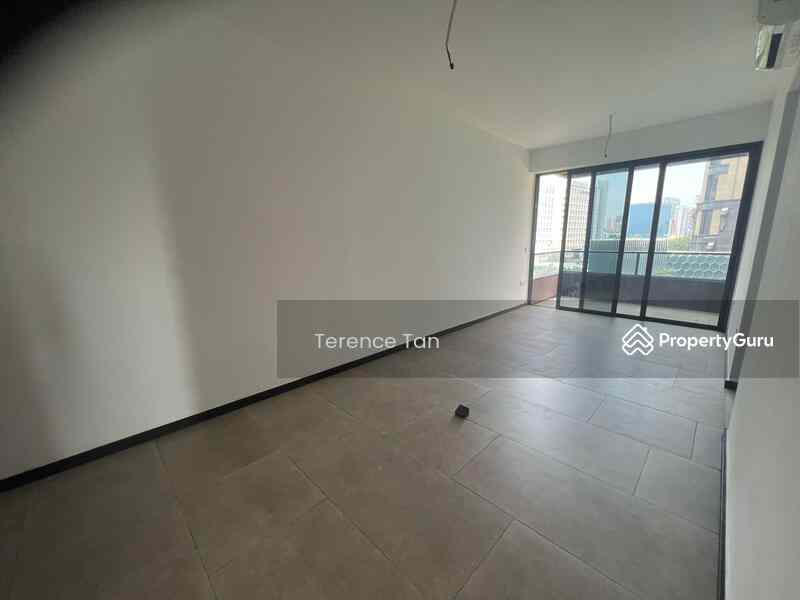 Prop-GPT: Condominium: D07  Midtown Modern