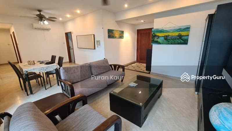 Prop-GPT: Condominium: D21  Parc Palais