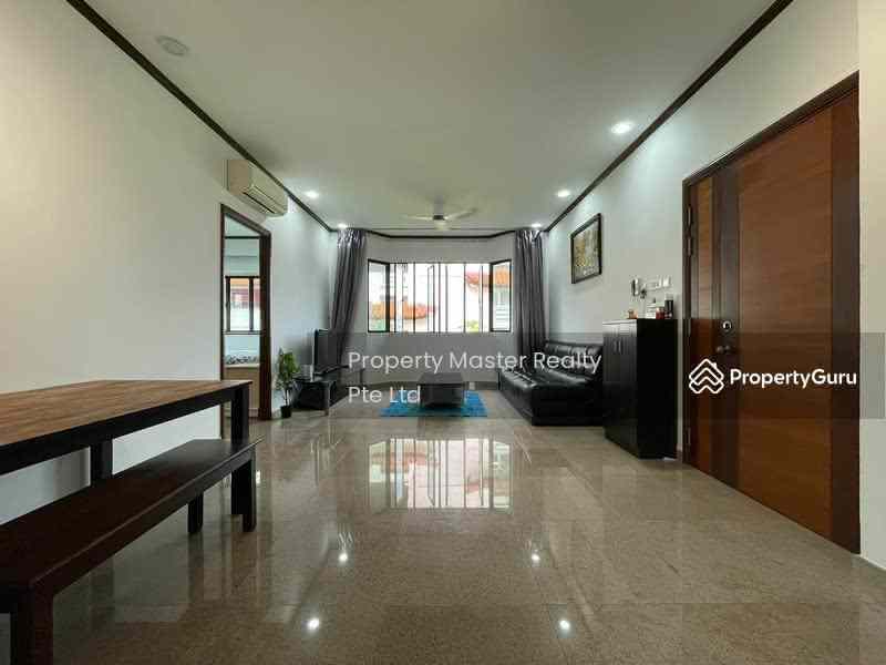 Prop-GPT: Apartment: D05  Mendon Spring