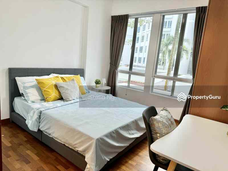 Prop-GPT: Condominium: D25  Northoaks