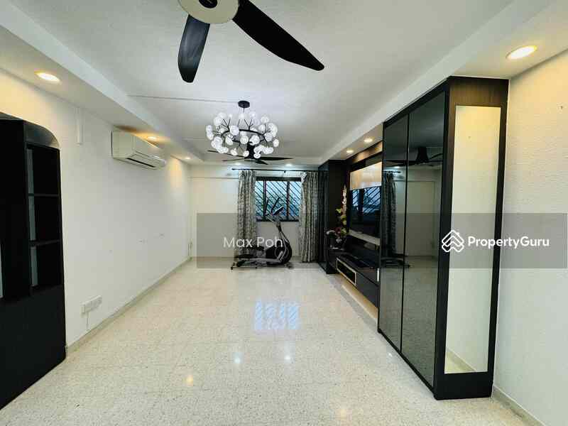 Prop-GPT: HDB Flat: D02  109 Spottiswoode Park Road