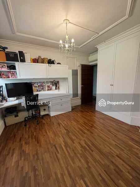 Prop-GPT: HDB Flat: D13 Macpherson 18 Joo Seng Road