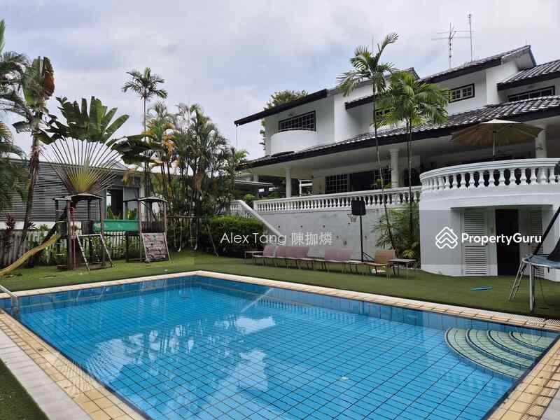 Prop-GPT: Bungalow: D10  Oei Tiong Ham Park