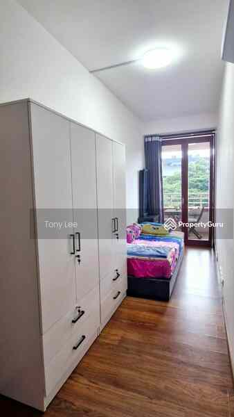Prop-GPT: Condominium: D17  Loyang Valley