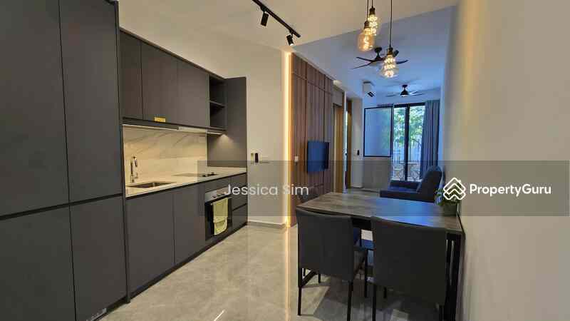 Prop-GPT: Apartment: D08  1953