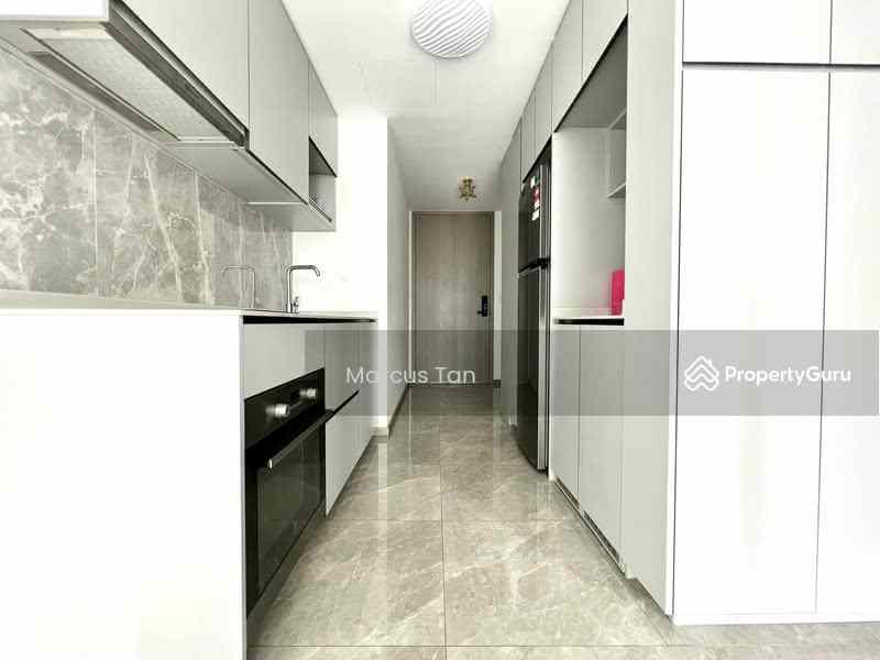 Prop-GPT: Condominium: D19  The Garden Residences