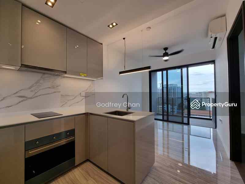 Prop-GPT: Condominium: D14  Parc Esta
