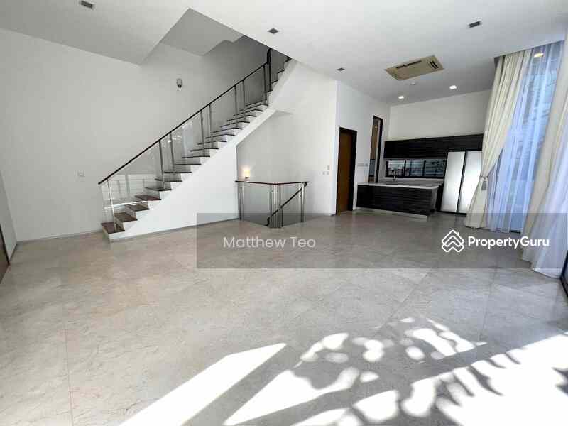 Prop-GPT: Bungalow: D21  Hampstead