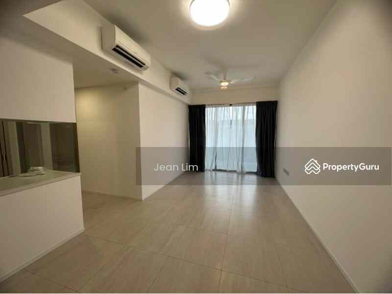Prop-GPT: Apartment: D13  The Woodleigh Residences