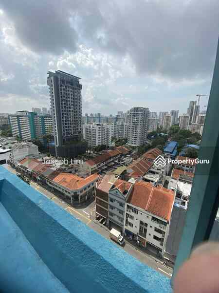 Prop-GPT: Condominium: D12  Victory Heights