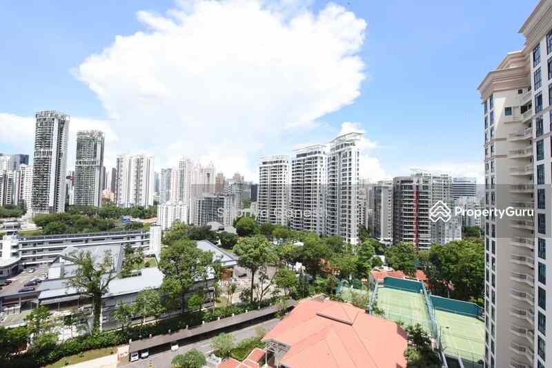 Prop-GPT: Condominium: D10  Spring Grove