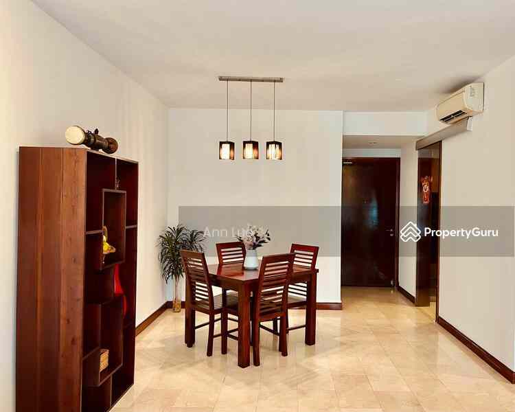 Prop-GPT: Apartment: D07  Burlington Square