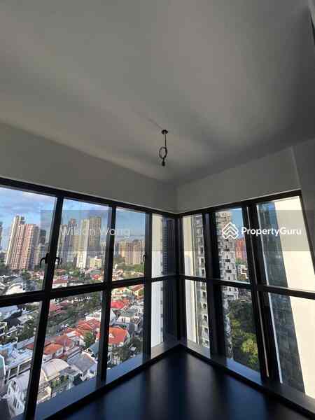 Prop-GPT: Condominium: D10  120 Grange