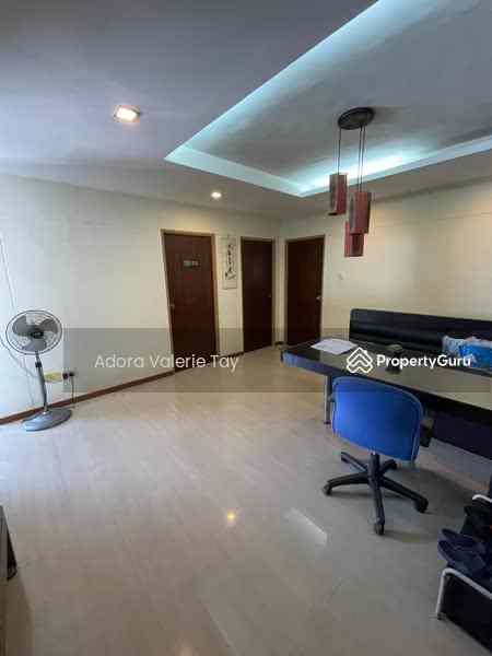 Prop-GPT: HDB Flat: D22 Boon Lay 671B Jurong West Street 65