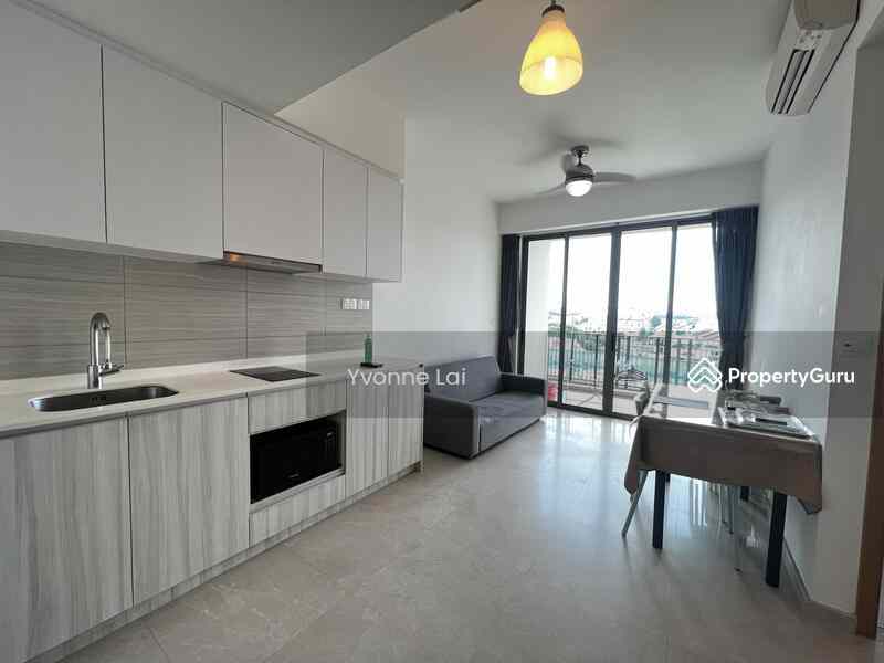 Prop-GPT: Condominium: D16  The Glades