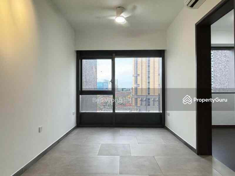 Prop-GPT: Condominium: D07  Midtown Modern