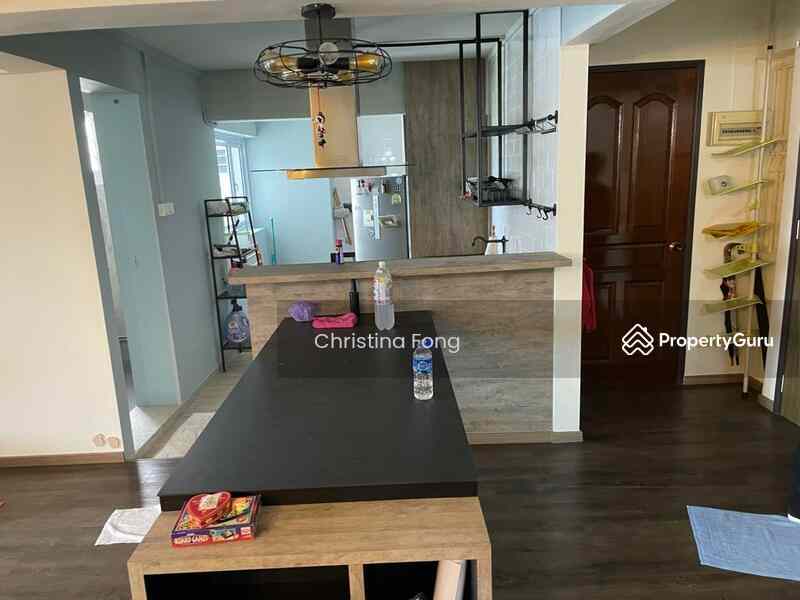Prop-GPT: HDB Flat: D20 Ang Mo Kio 716 Ang Mo Kio Avenue 6