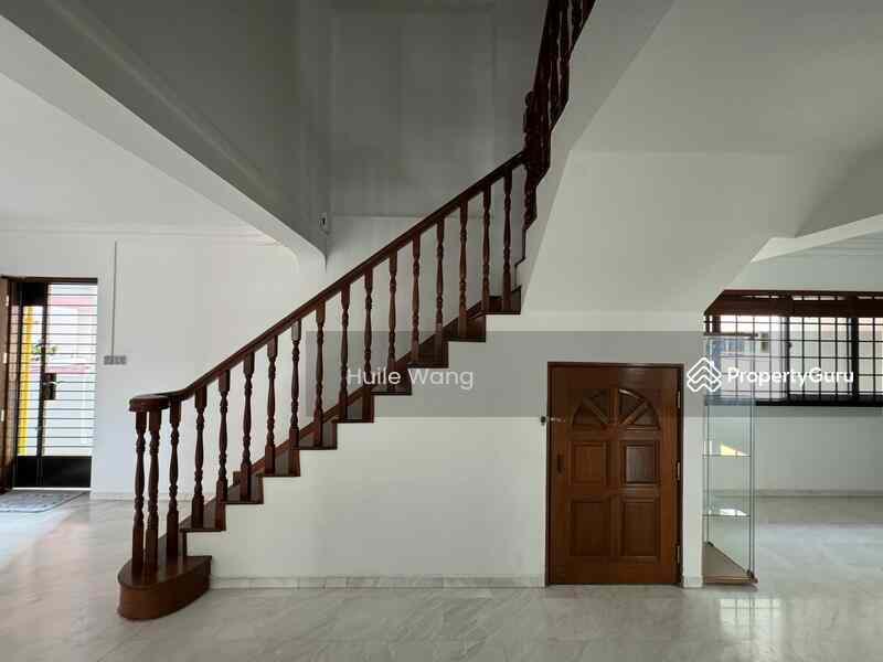 Prop-GPT: HDB Flat: D20  261 Bishan Street 22