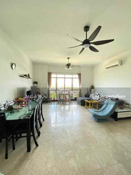 Prop-GPT: Condominium: D15  Costa Rhu