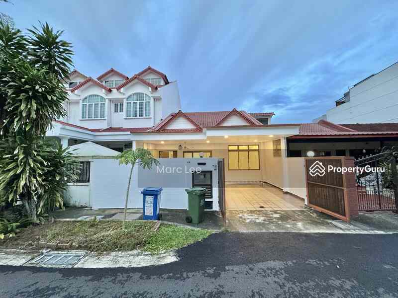 Prop-GPT: Terrace: D19  Charming Terrace House  @ Serangoon Gardens