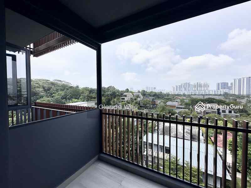 Prop-GPT: Condominium: D21  KI Residences At Brookvale