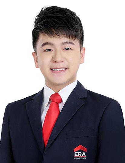 Prop-GPT: Jasper Sng, High Ceiling Unit With Patio! Great Facilities and Nearby Amenities!