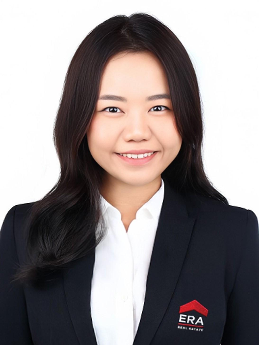 Prop-GPT: Eunice Cheah, Punggol Field Walk, Punggol, Singapore, D19, 828751