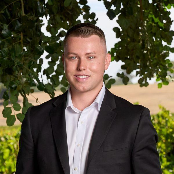 Prop-GPT: Connor Young, House for Sale: Clare, SA 5453, SA, 5453