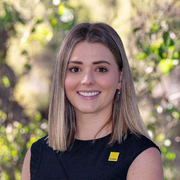 Prop-GPT: Hannah Diblasi, House for Sale: Geographe, WA 6280, WA, 6280