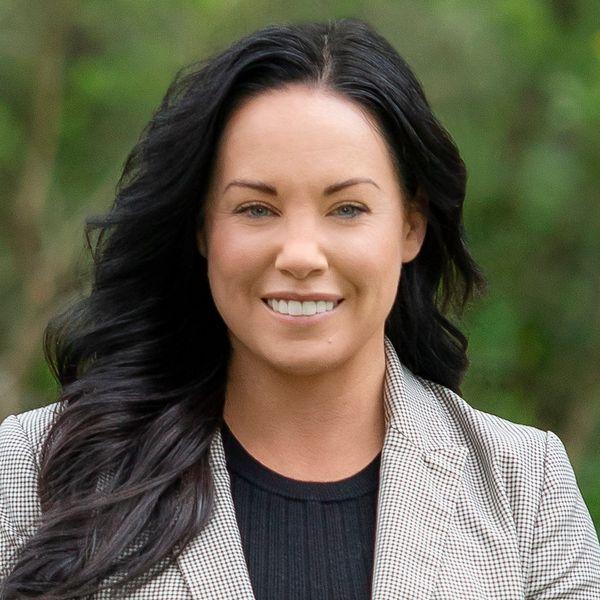 Prop-GPT: Erin Birkett, Brand new townhouse