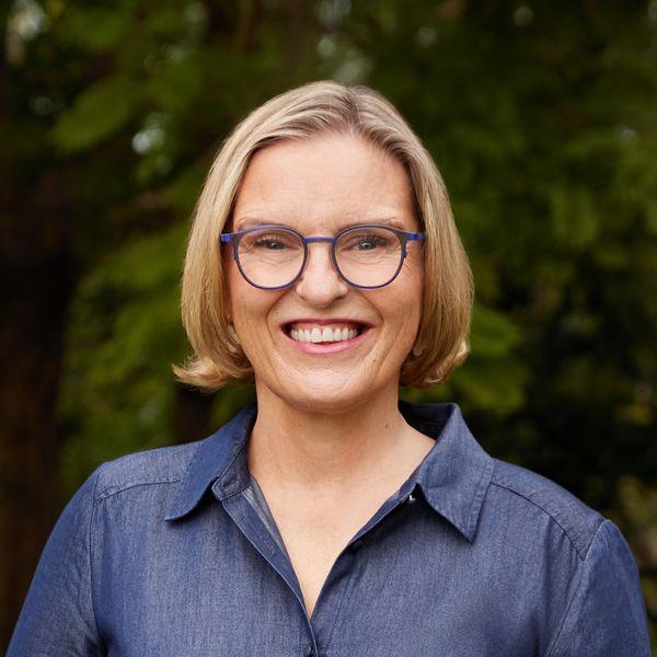 Janine McDonald - Property Consultant, Ray White Alderley, Australia