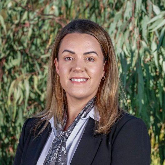 Chantelle Carman Prop-GPT: Chantelle Carman, IMMACULATE 4 BEDROOM HOME IN BROOKFIELD