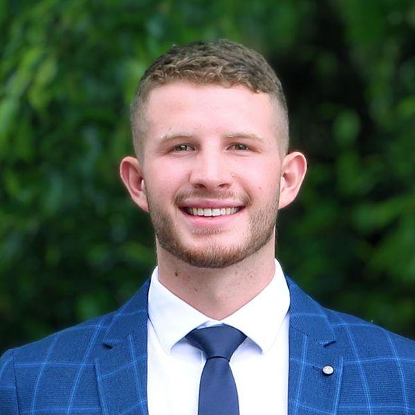 Ari Whisson - Property Consultant, Ray White Maroochydore, Australia