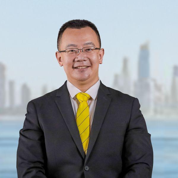 Ding Zhao - Property Consultant, Ray White Broadbeach, Australia