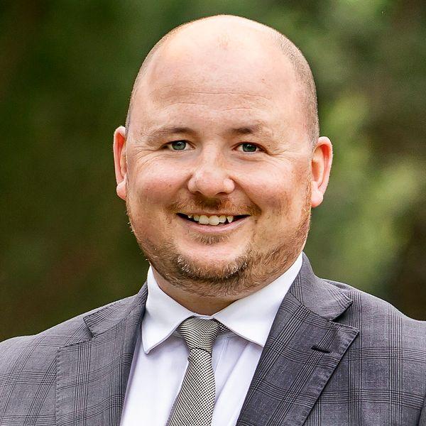 Prop-GPT: Brett Schembri, House for Sale: Macleod, VIC 3085, VIC, 3085