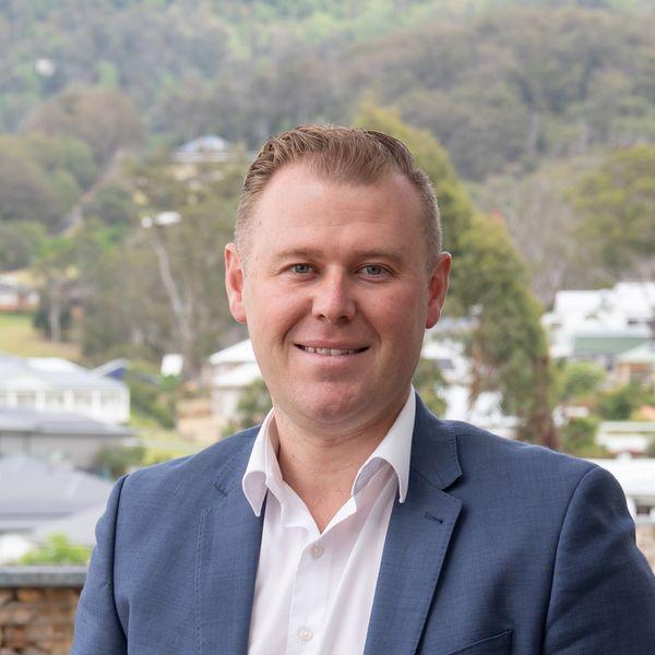 Prop-GPT: Scott Trinder, Villa for Sale: Avondale, NSW 2530, NSW, 2530