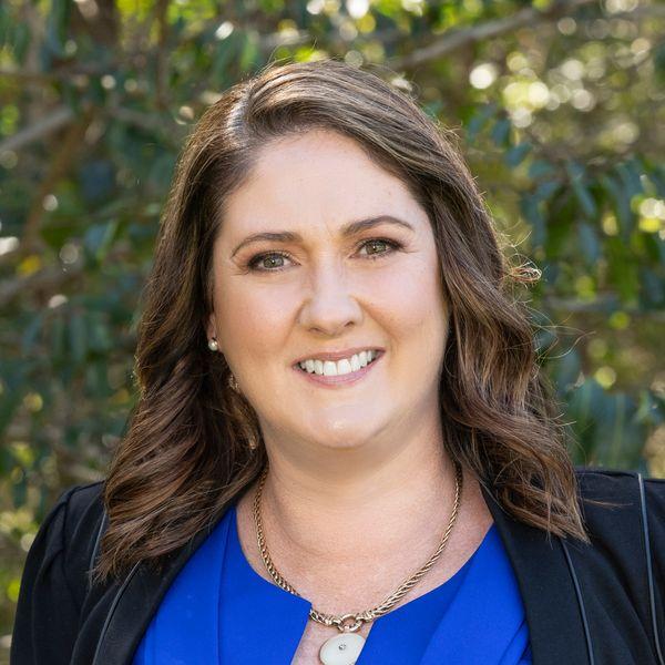 Natalie Johnston - Property Consultant, Ray White Warner, Australia