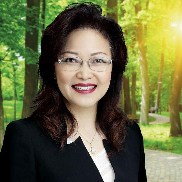 Catherine Li - Property Consultant, Ray White Epping NSW, Australia