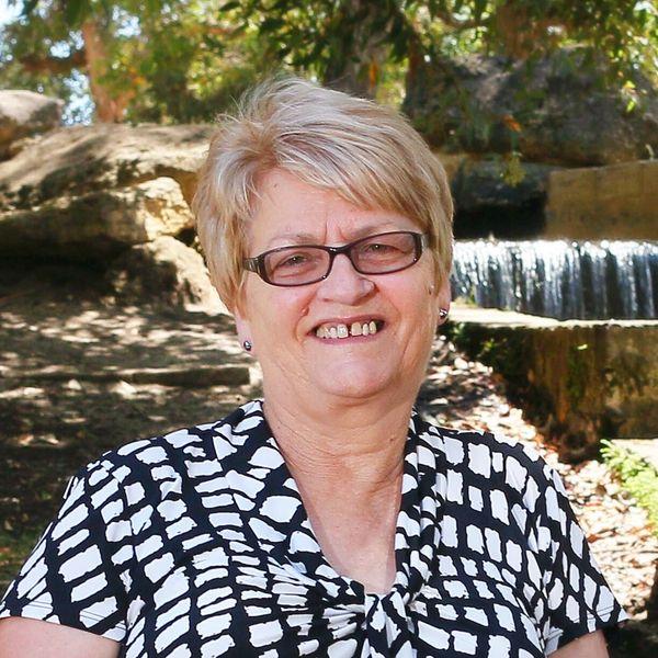 Anne Cahill - Property Consultant, Ray White Platinum South, Australia