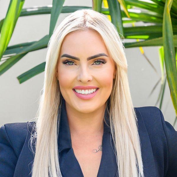 Prop-GPT: Emma Grant, House for Sale: Bonogin, QLD 4213, QLD, 4213