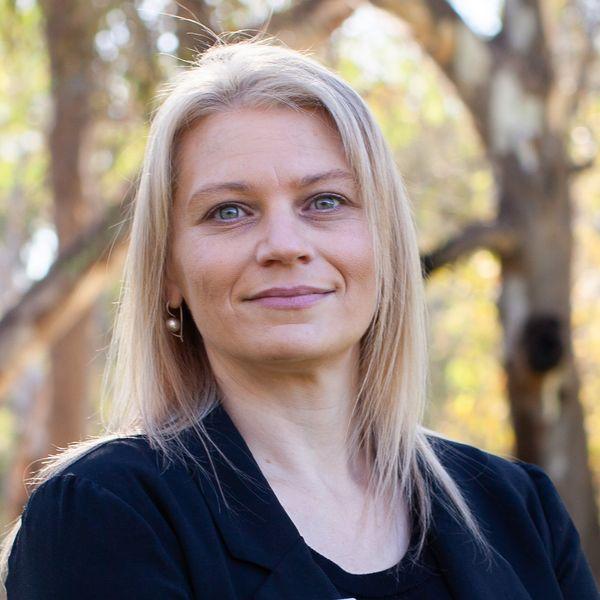 Prop-GPT: Kimberley Cash, Please call Ray White Nagambie to book a viewing 03 5794 2777