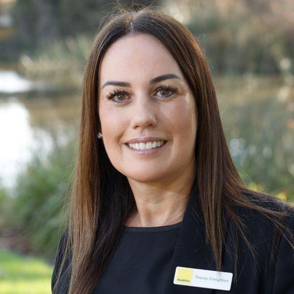 Prop-GPT: Tracey Creighton, Two Bedroom Unit in the Heart of Tatura