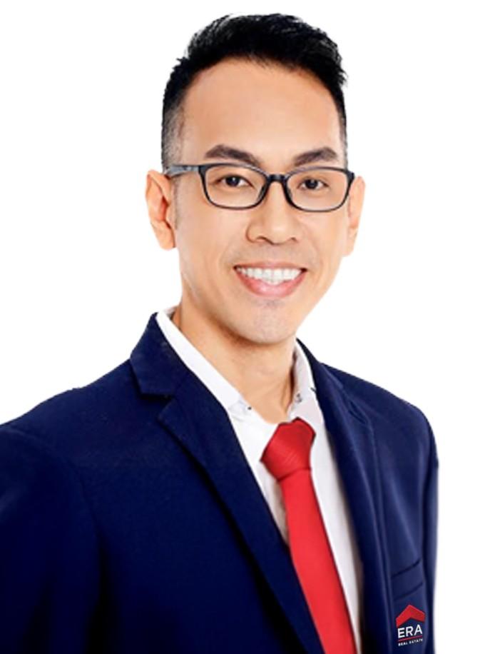 Prop-GPT: Sunny Phua, No Extension, Next to Corner, Hip Paid, Near Mosque, Hawker Centre