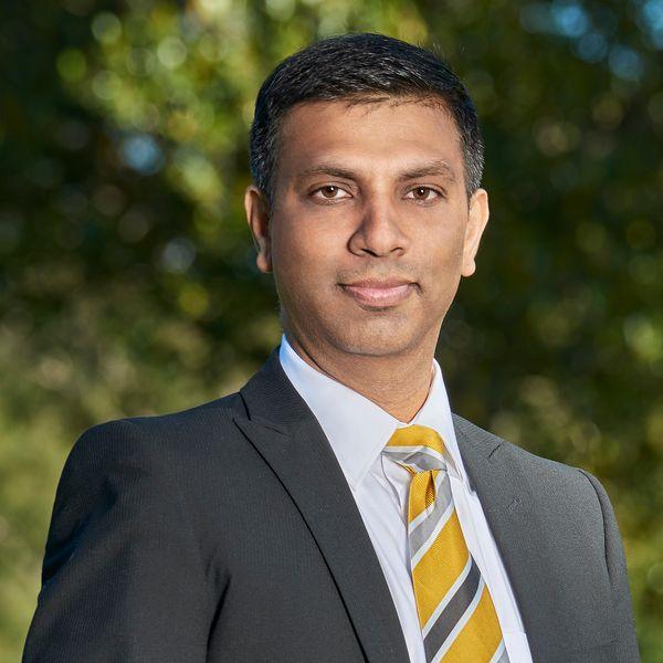 Karnan Mahesan - Property Consultant, Ray White Pat Fraser - Westmead, Australia