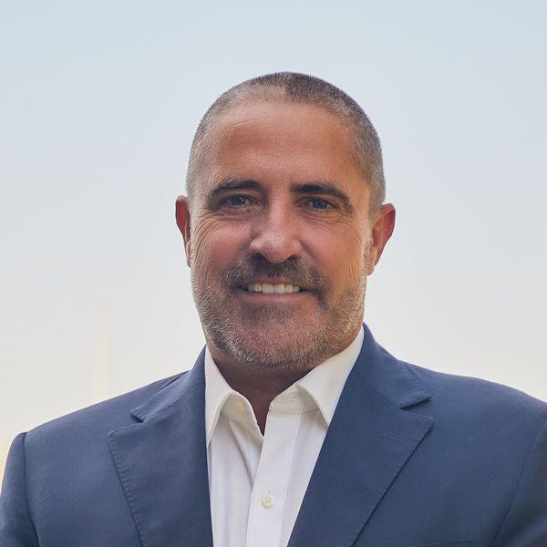 David Meadowcroft Prop-GPT: David Meadowcroft, Affordable studio apartment